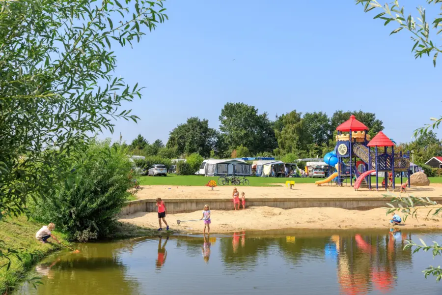 Holland Campings Ferienpark t Akkertien am Wasser
