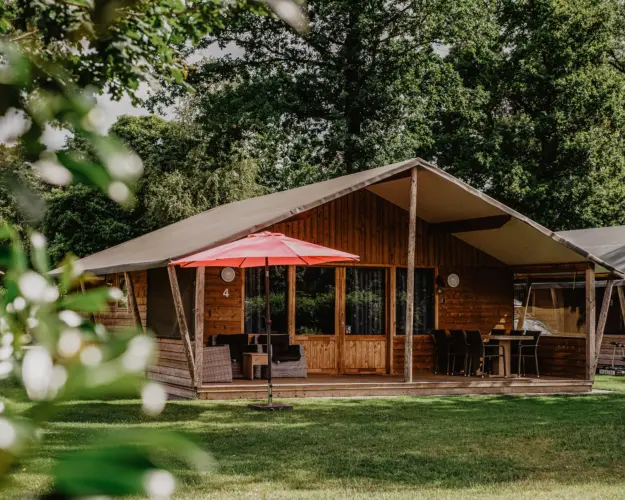 Holland Campings Kleine Wolf Zwaluwlodge